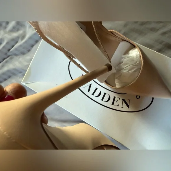 Steve Madden Nude Strappy Heels - Picture 4 of 12